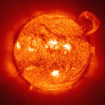 http://archipeldessciences.files.wordpress.com/2010/06/eruption_solaire.jpg